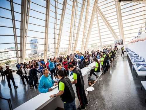 Foto offerta MARATONA DI VALENCIA | 42K,10K, immagini dell'offerta MARATONA DI VALENCIA | 42K,10K di Ovunque viaggi.